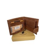 Barna férfi bőr pénztárca vadász