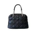 Fekete nyomott mintás divattáska