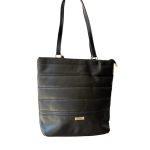 Karen Karina válltáska