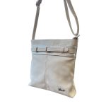 Karen Nela oldaltáska